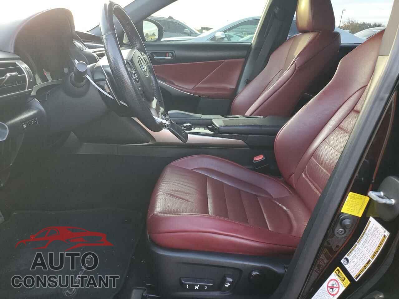 LEXUS IS 2014 - JTHBE1D24E5012401