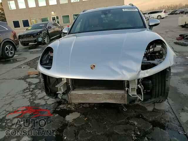 PORSCHE MACAN 2018 - WP1AA2A55JLB11990