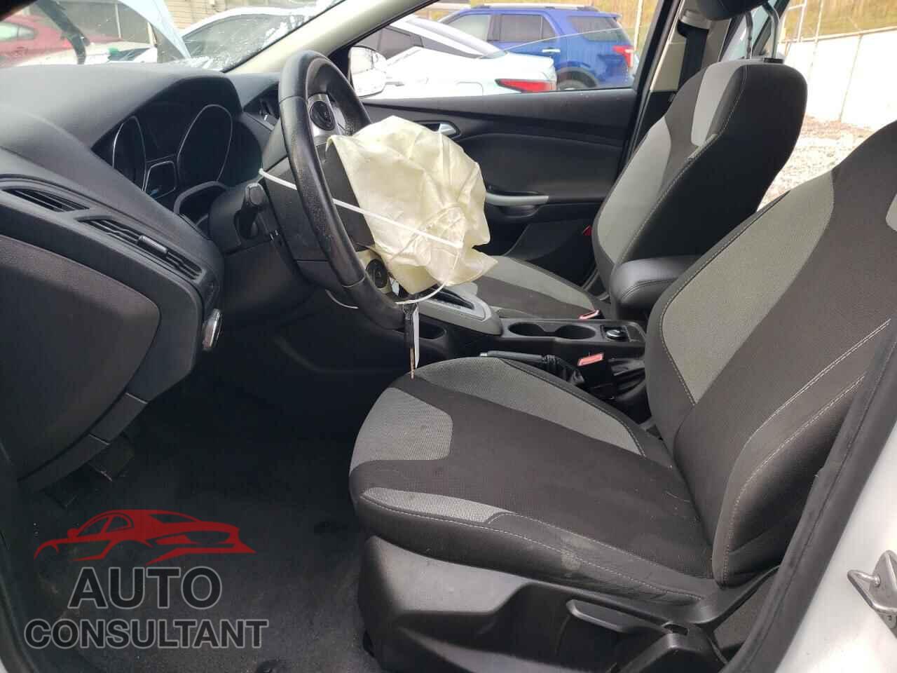 FORD FOCUS 2012 - 1FAHP3F2XCL205486