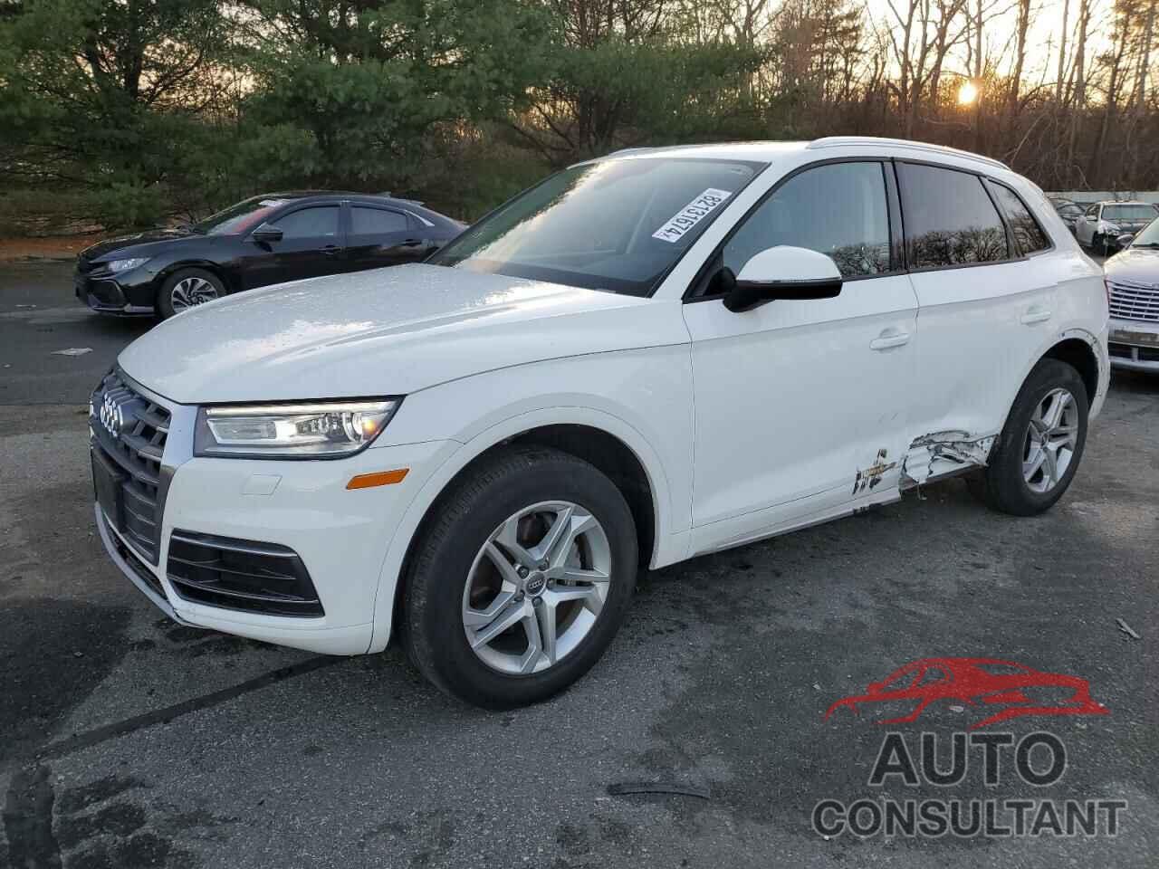 AUDI Q5 2018 - WA1ANAFY5J2227628