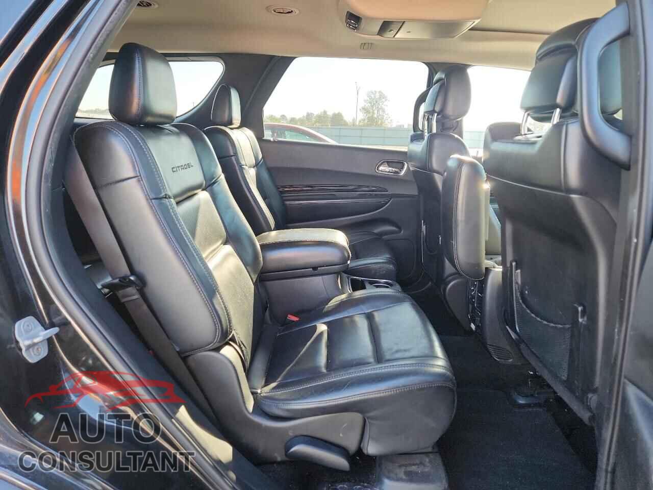 DODGE DURANGO 2013 - 1C4RDJEG6DC637812
