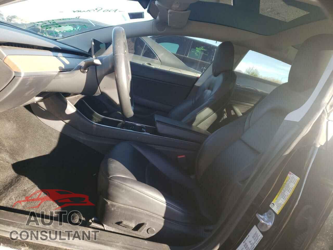 TESLA MODEL 3 2019 - 5YJ3E1EA7KF306770