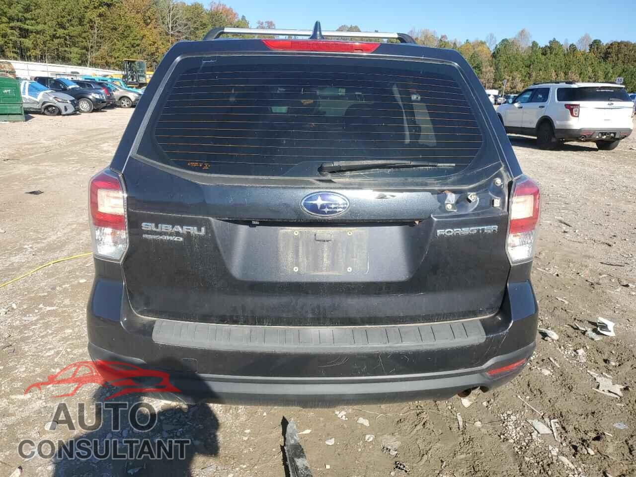 SUBARU FORESTER 2018 - JF2SJAAC5JG512237