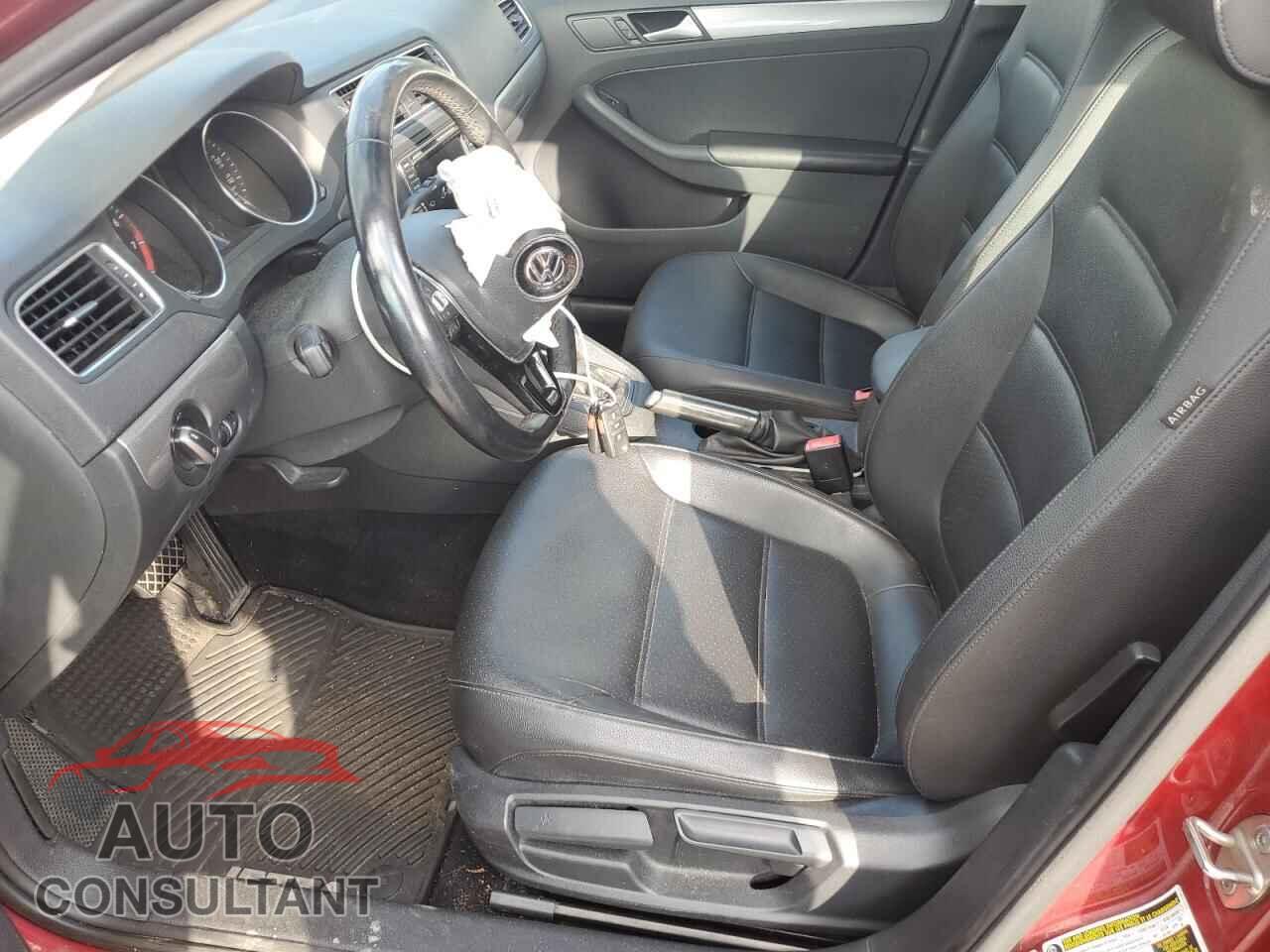 VOLKSWAGEN JETTA 2017 - 3VWDB7AJ9HM391697