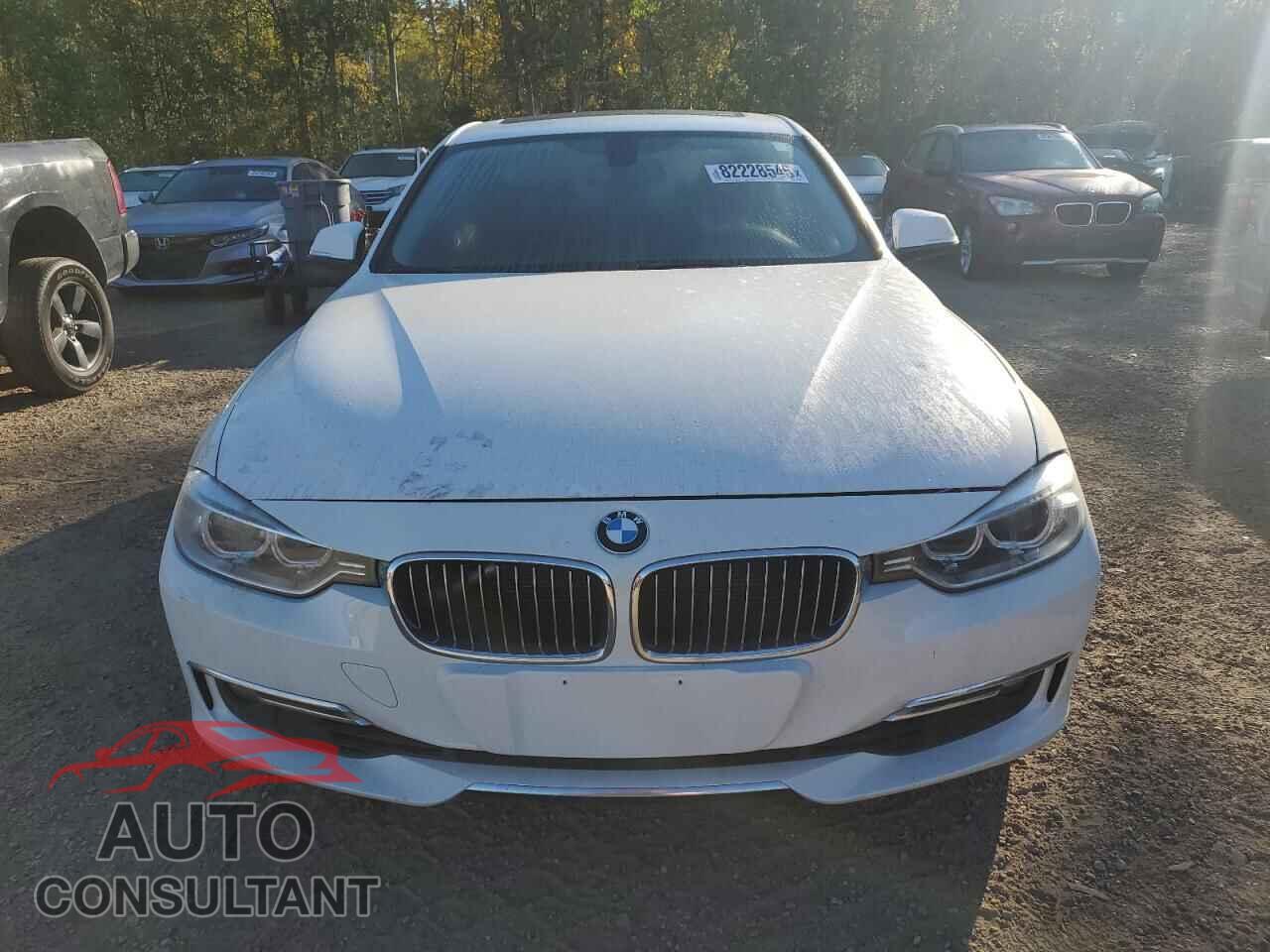 BMW 3 SERIES 2012 - WBA3A5C57CF255807