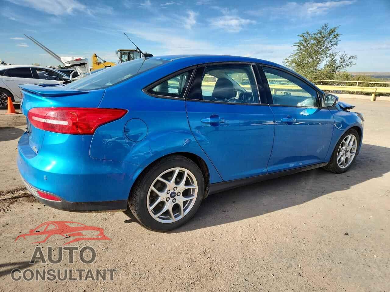 FORD FOCUS 2015 - 1FADP3F21FL278247