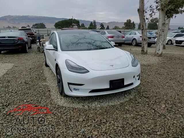 TESLA MODEL 3 2021 - 5YJ3E1EA0MF013635
