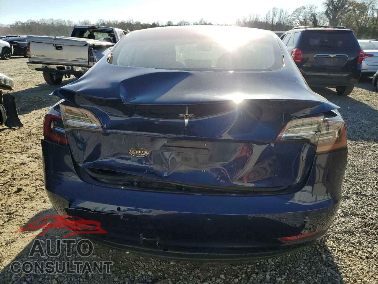 TESLA MODEL 3 2018 - 5YJ3E1EAXJF024864
