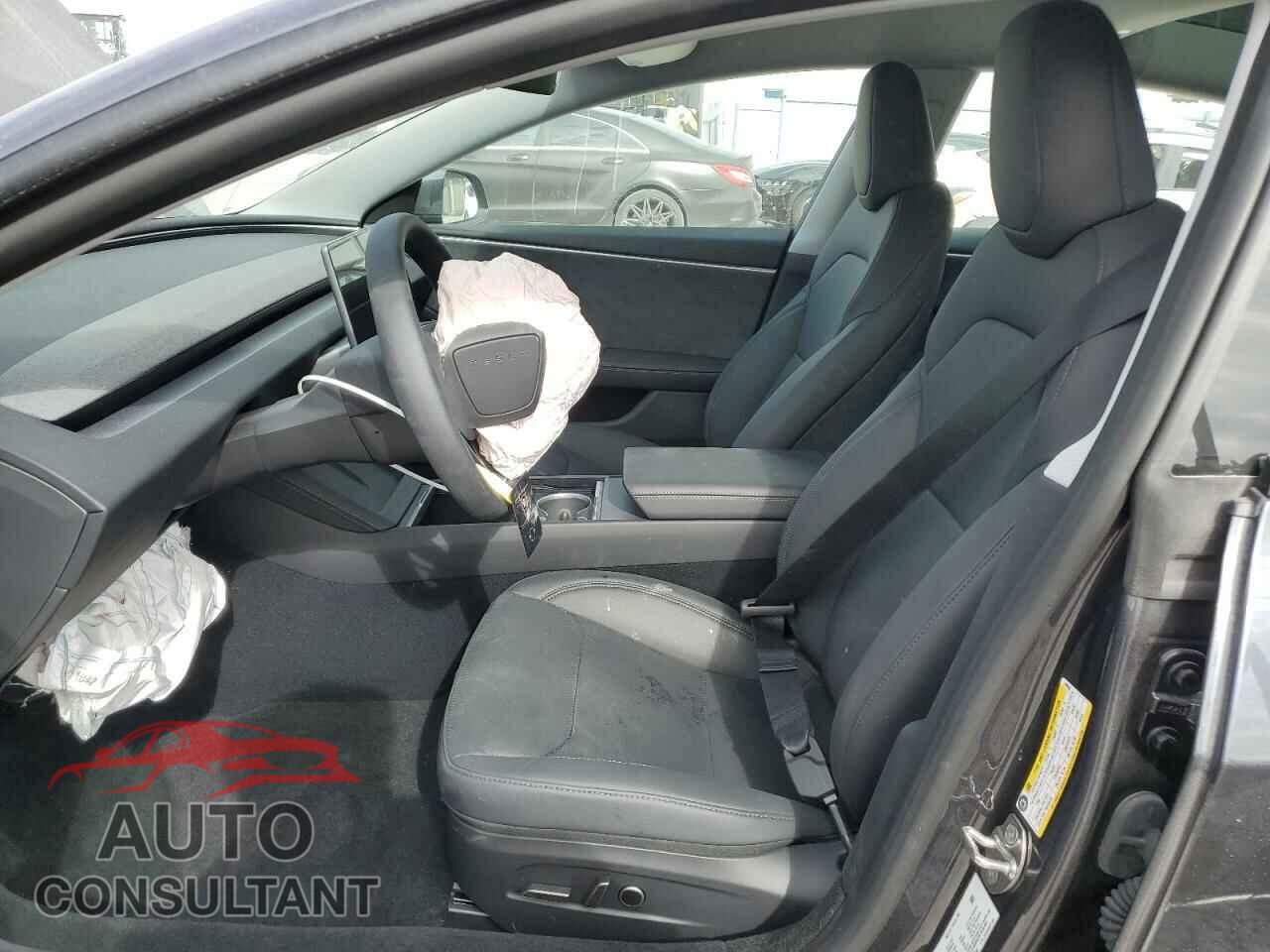TESLA MODEL 3 2024 - 5YJ3E1EB5RF849666