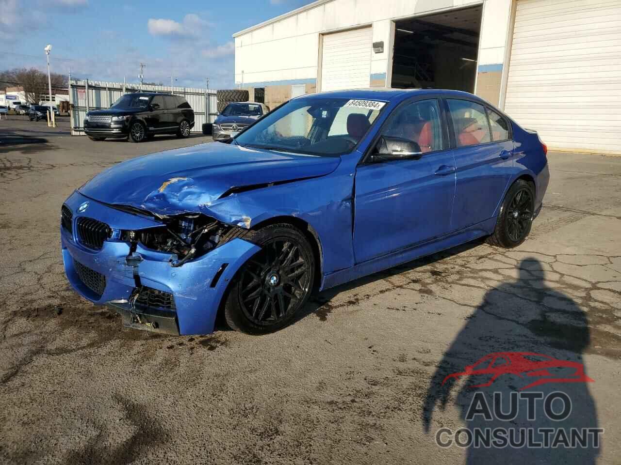 BMW 3 SERIES 2013 - WBA3B9C51DF586940