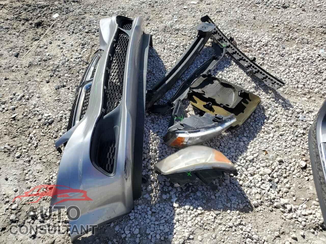 DODGE CARAVAN 2015 - 2C4RDGBG4FR689215