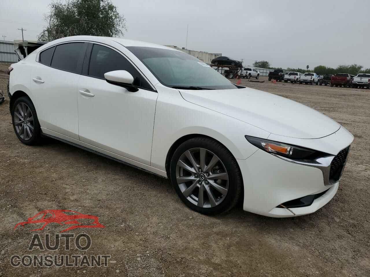 MAZDA 3 2019 - JM1BPACL1K1110861