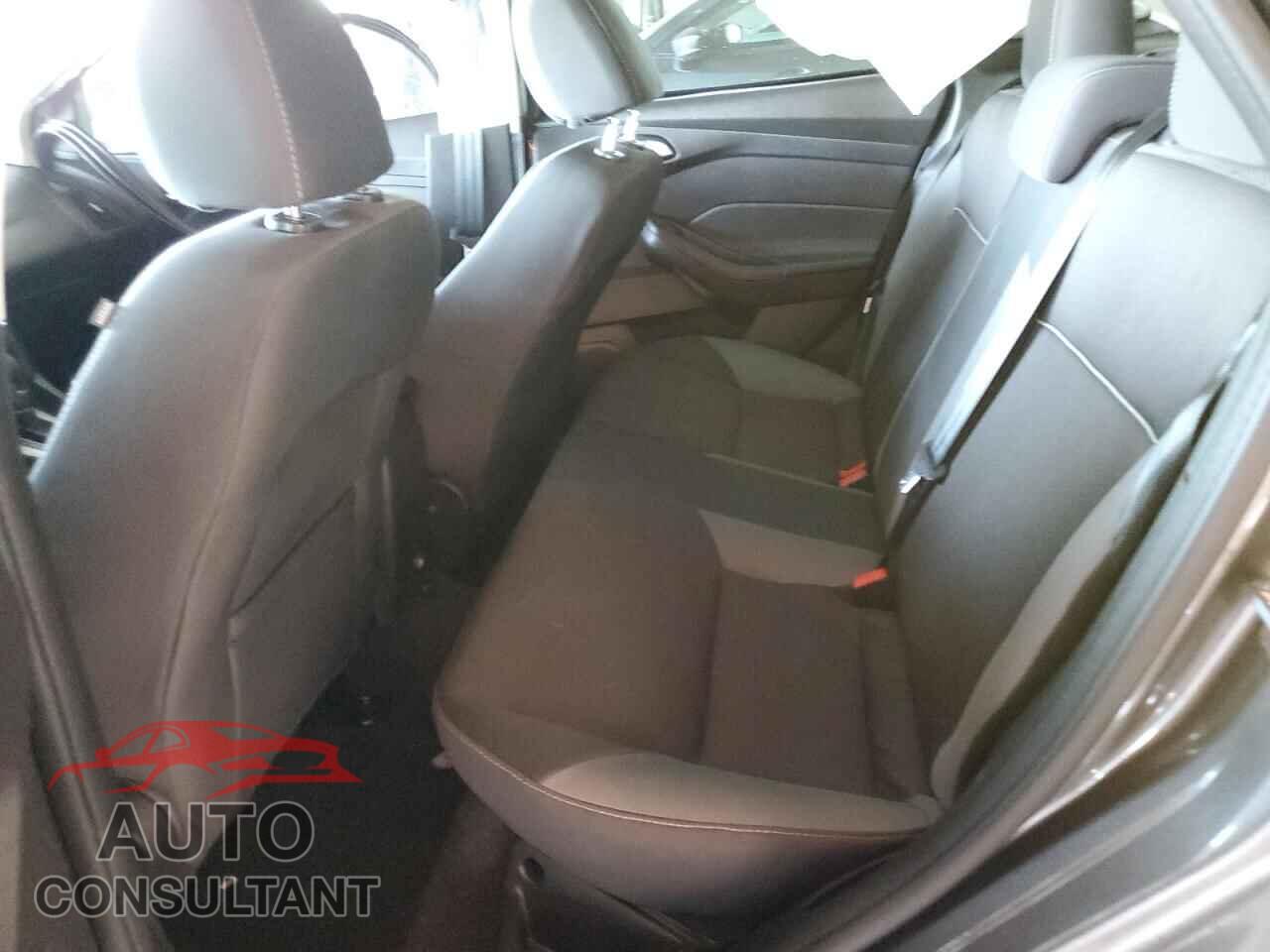 FORD FOCUS 2014 - 1FADP3F23EL432598