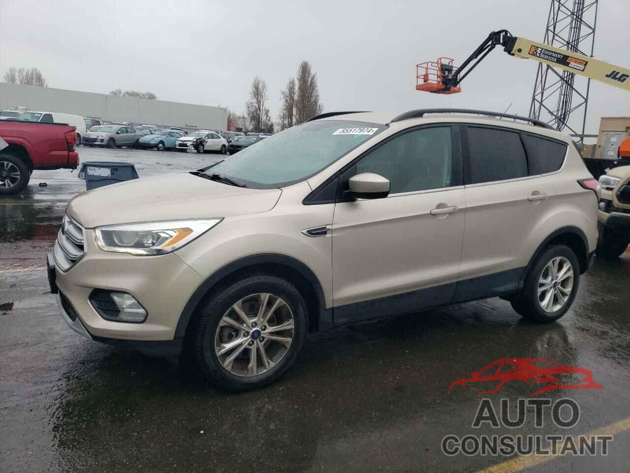 FORD ESCAPE 2017 - 1FMCU9GD7HUC86587