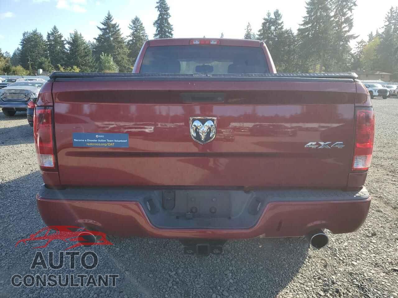DODGE RAM 1500 2012 - 1C6RD7FTXCS335563