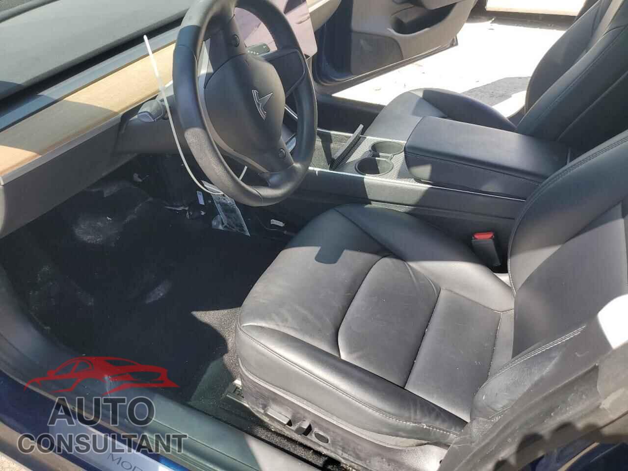 TESLA MODEL 3 2020 - 5YJ3E1EC7LF602004