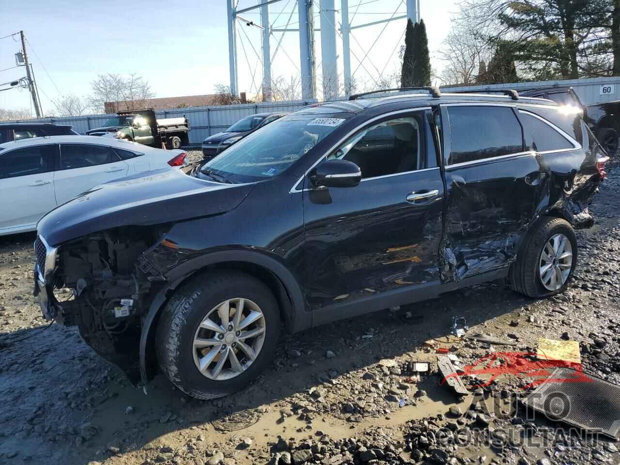 KIA SORENTO 2017 - 5XYPG4A34HG299119