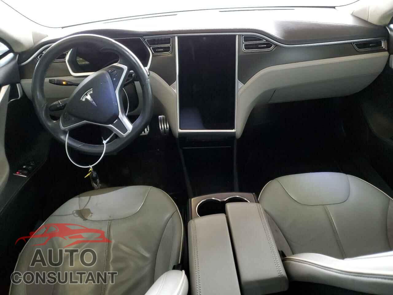TESLA MODEL S 2013 - 5YJSA1CP7DFP21363