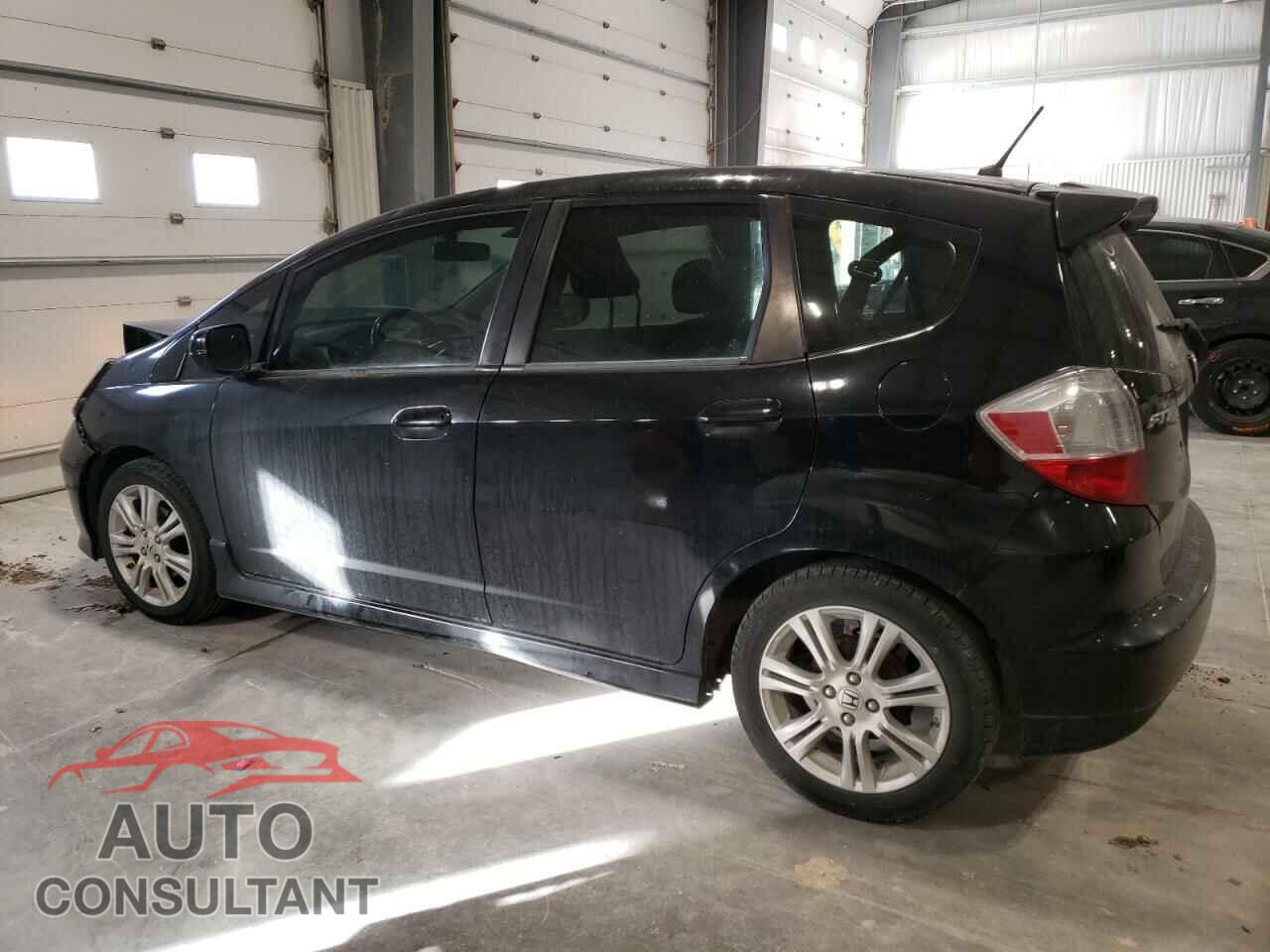 HONDA FIT 2010 - JHMGE8H45AC028185