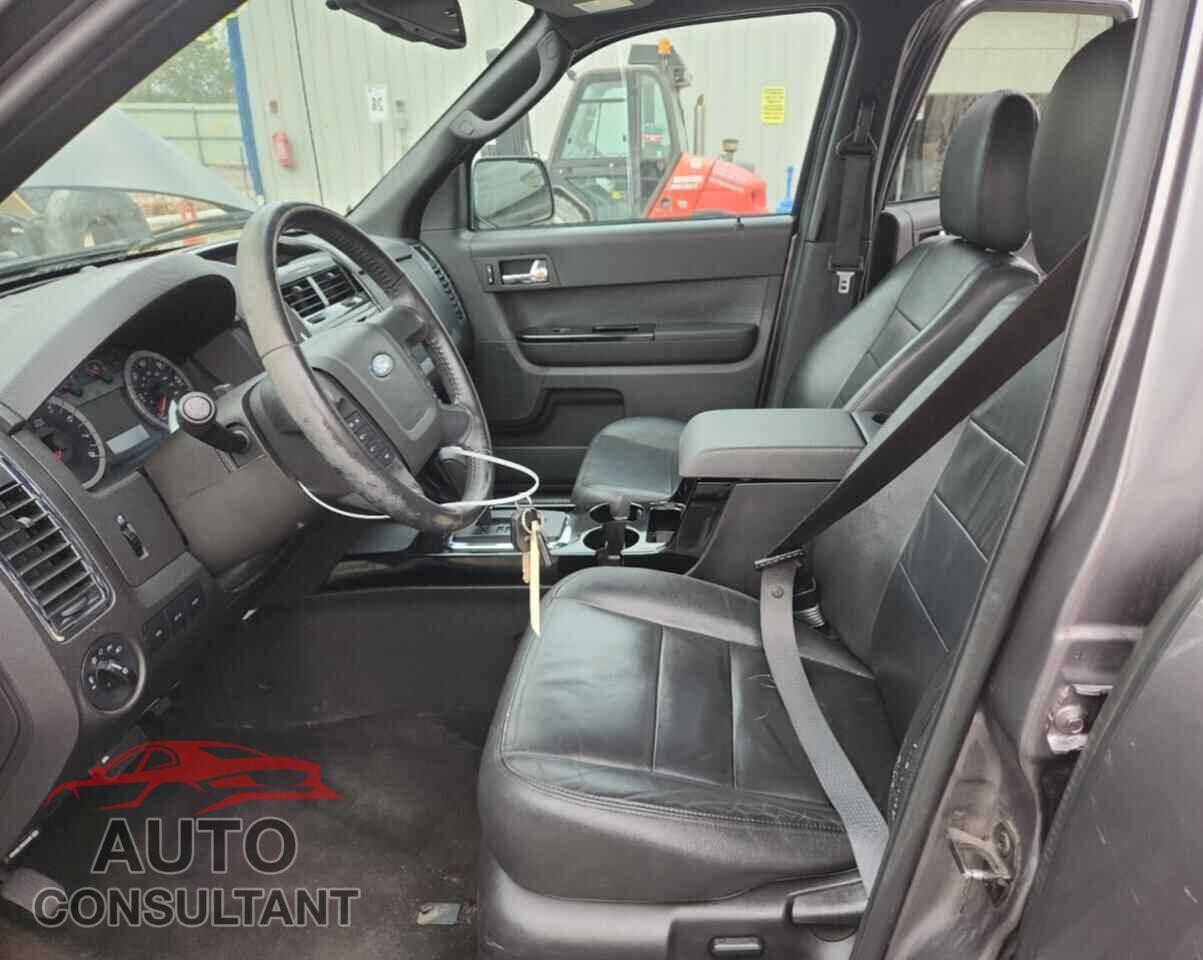 FORD ESCAPE 2010 - 1FMCU0EG5AKC95735