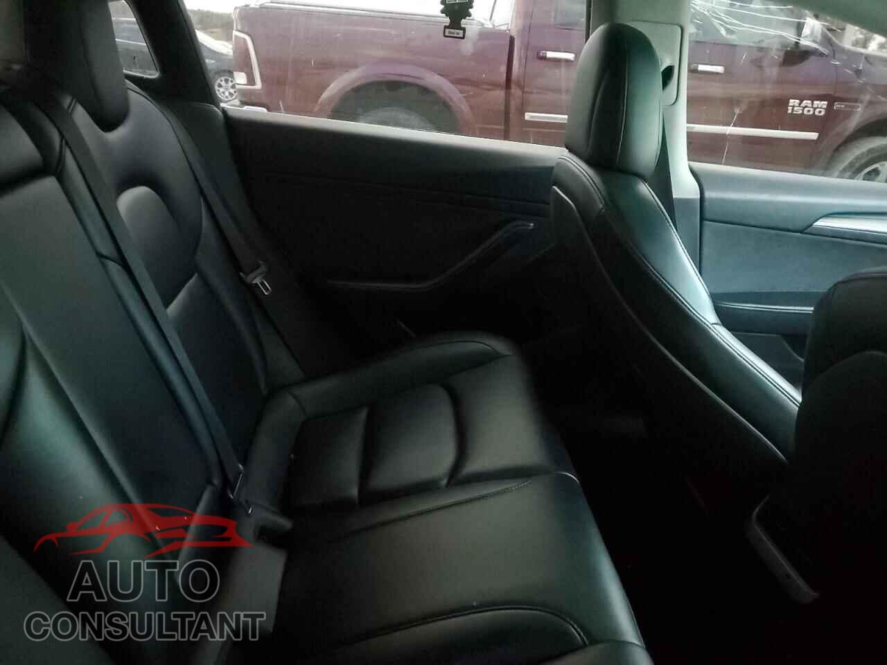TESLA MODEL 3 2021 - 5YJ3E1EA6MF093376