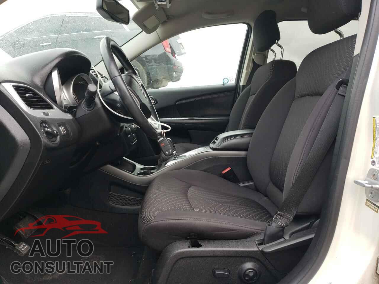 DODGE JOURNEY 2013 - 3C4PDCCG4DT637785
