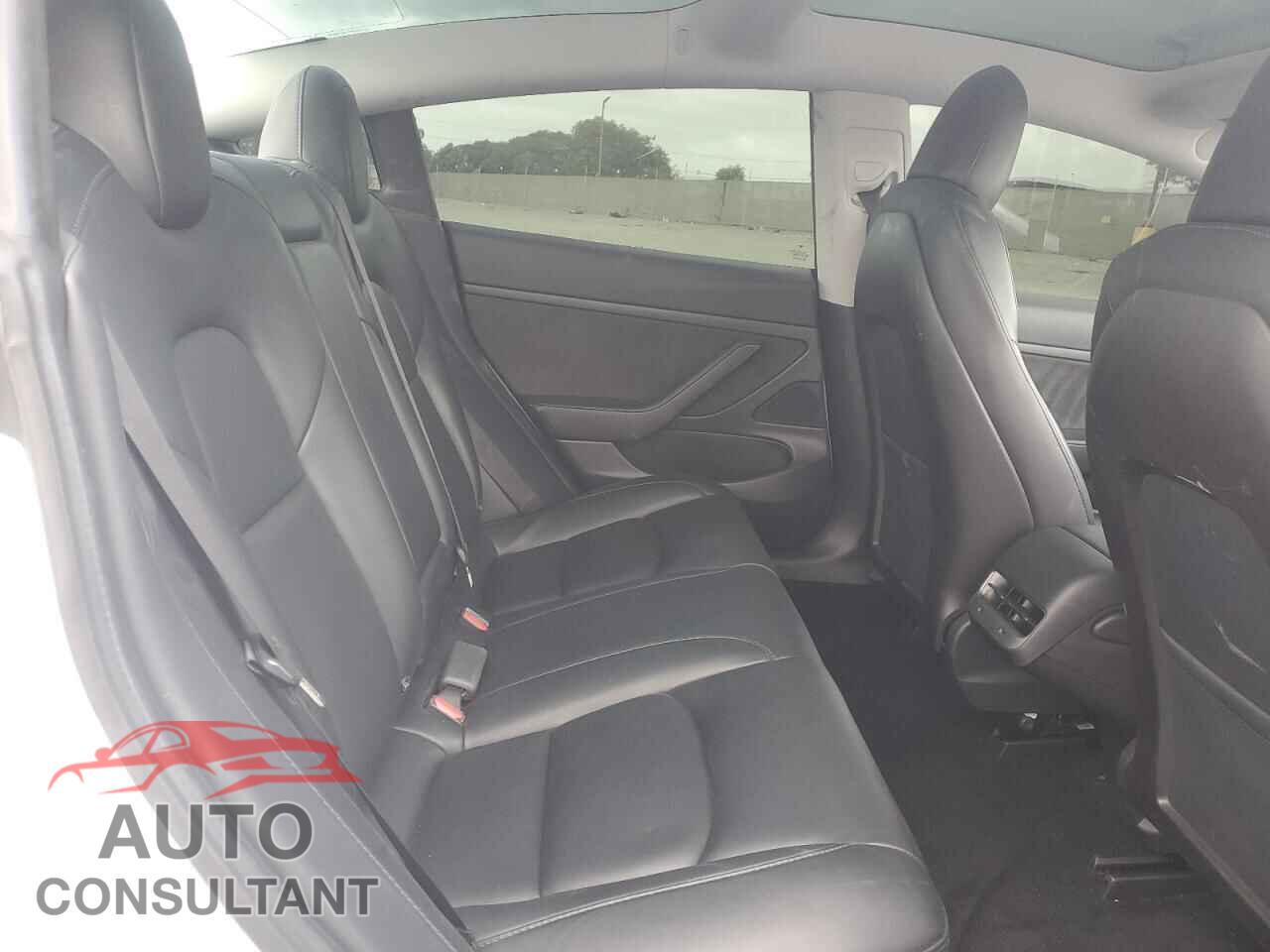 TESLA MODEL 3 2020 - 5YJ3E1EA7LF631873