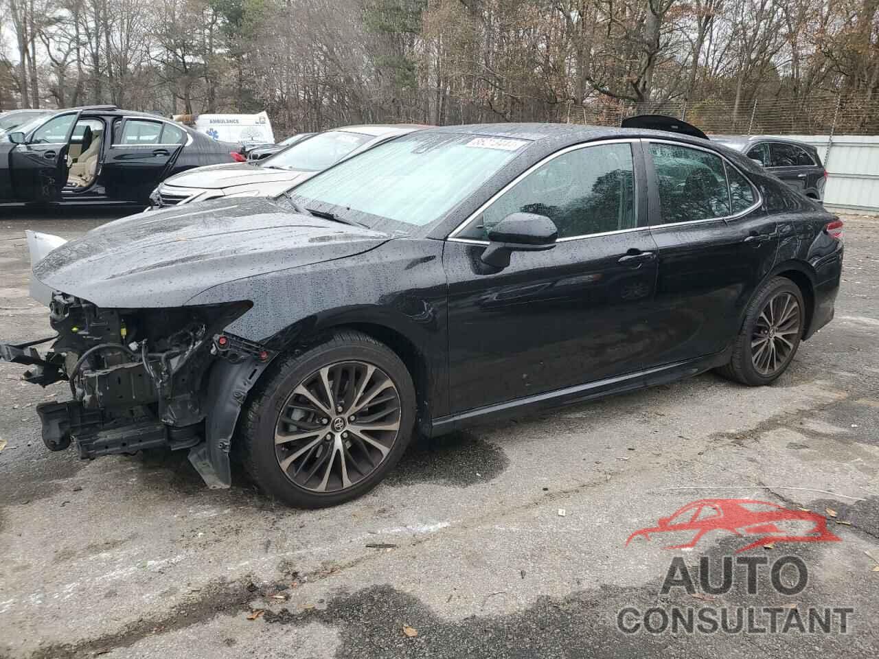 TOYOTA CAMRY 2018 - 4T1B11HK7JU134611