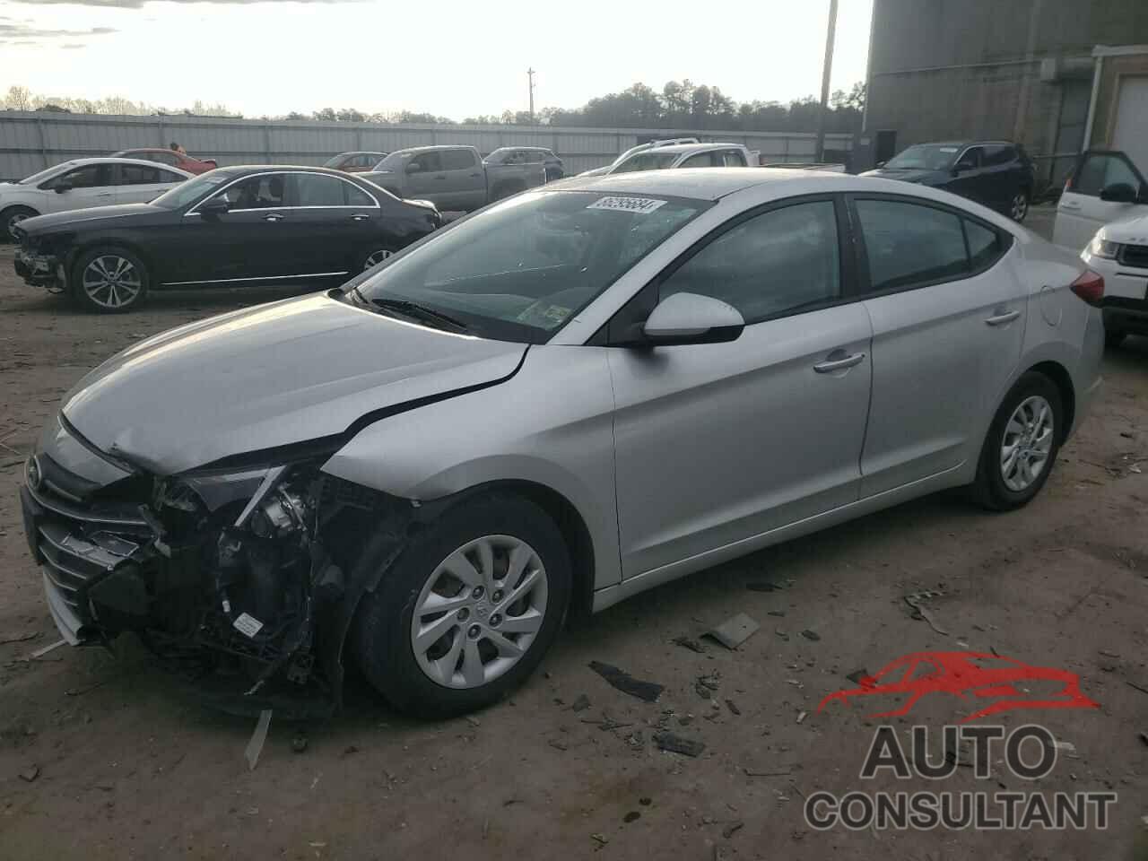 HYUNDAI ELANTRA 2019 - 5NPD74LF7KH439786