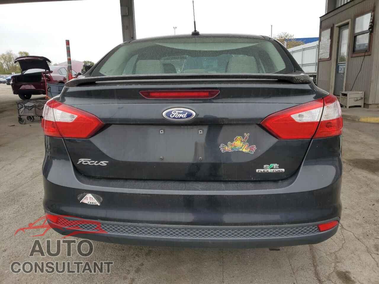 FORD FOCUS 2014 - 1FADP3F20EL376183