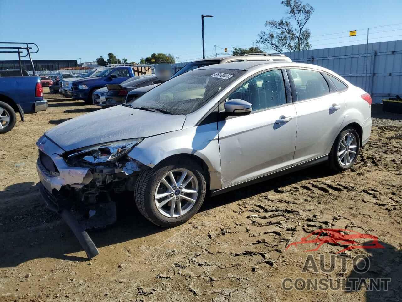 FORD FOCUS 2015 - 1FADP3F20FL335327