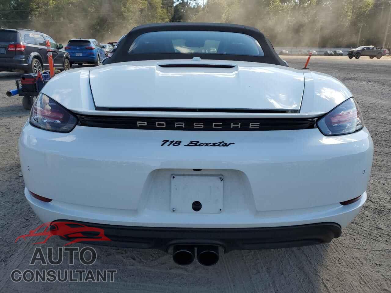 PORSCHE BOXSTER 2024 - WP0CA2A8XRK205790