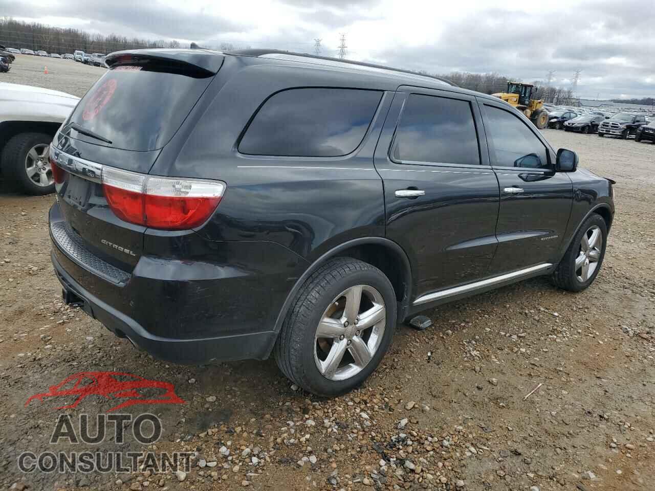 DODGE DURANGO 2013 - 1C4SDHET8DC552512