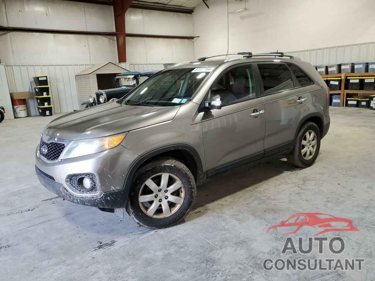 KIA SORENTO 2011 - 5XYKT3A16BG183166