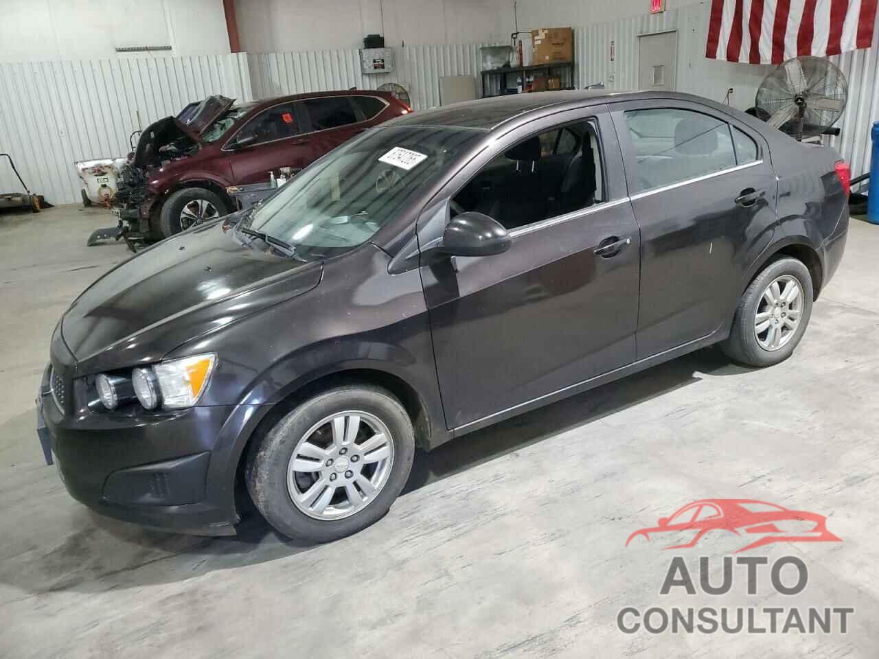 CHEVROLET SONIC 2014 - 1G1JC5SH9E4209449