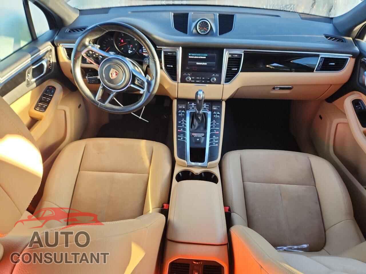 PORSCHE MACAN 2017 - WP1AA2A56HLB04539