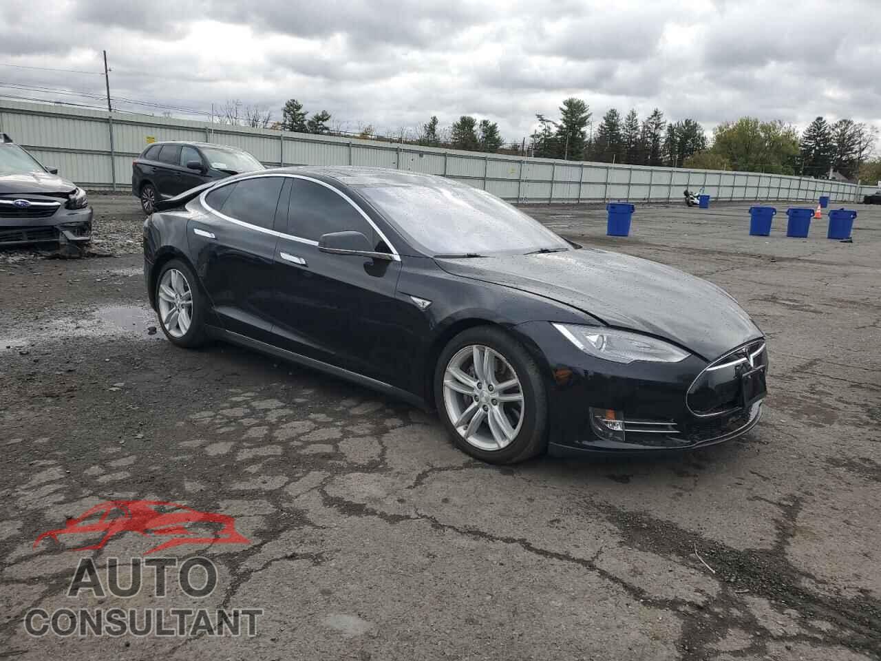 TESLA MODEL S 2015 - 5YJSA1E2XFF109193