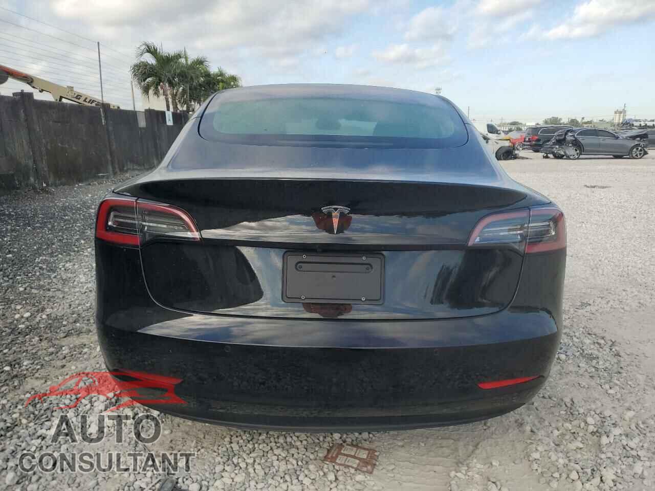TESLA MODEL 3 2021 - 5YJ3E1EA3MF027996