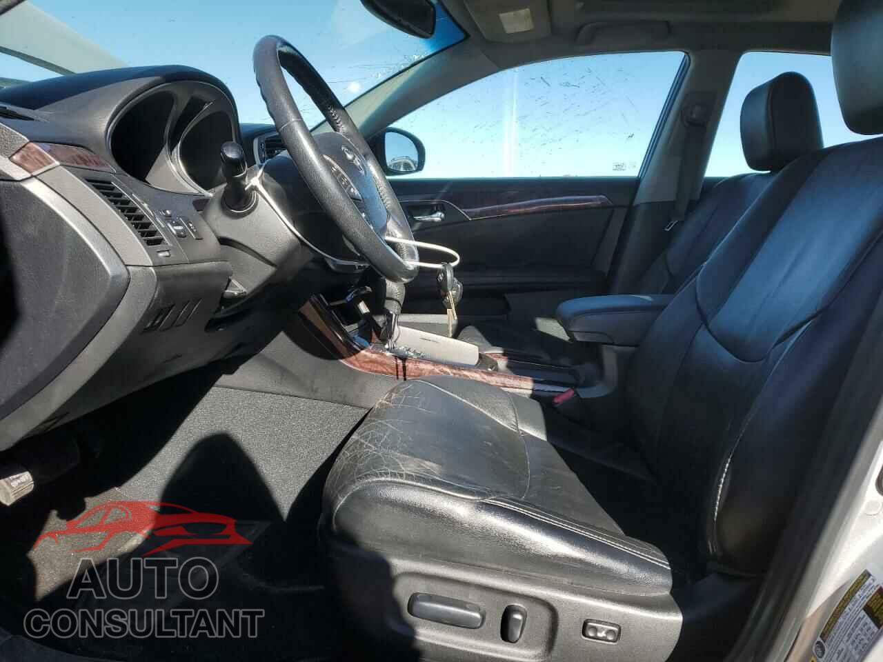 TOYOTA AVALON 2012 - 4T1BK3DB2CU447678