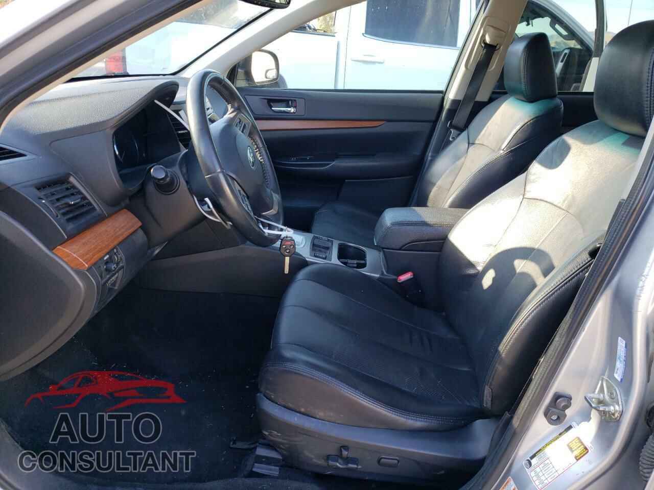 SUBARU OUTBACK 2013 - 4S4BRBKC0D3313518