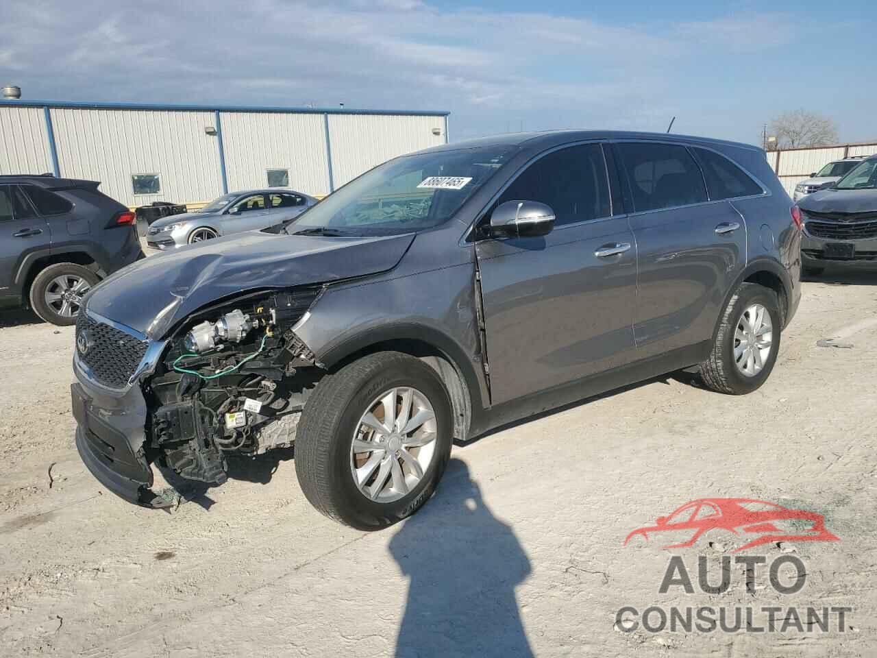 KIA SORENTO 2018 - 5XYPG4A37JG369248