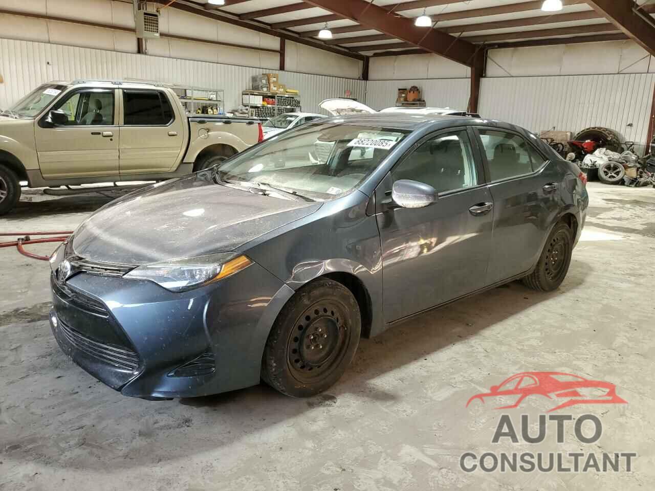 TOYOTA COROLLA 2018 - 2T1BURHEXJC041857