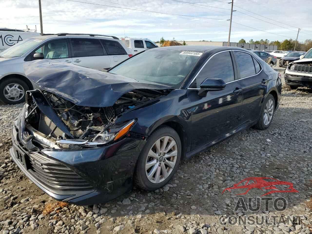 TOYOTA CAMRY 2019 - 4T1B11HK1KU262814
