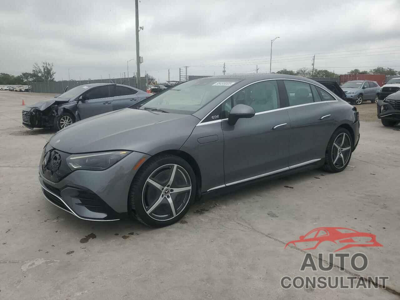 MERCEDES-BENZ EQE SEDAN 2023 - W1KEG2BB8PF024779