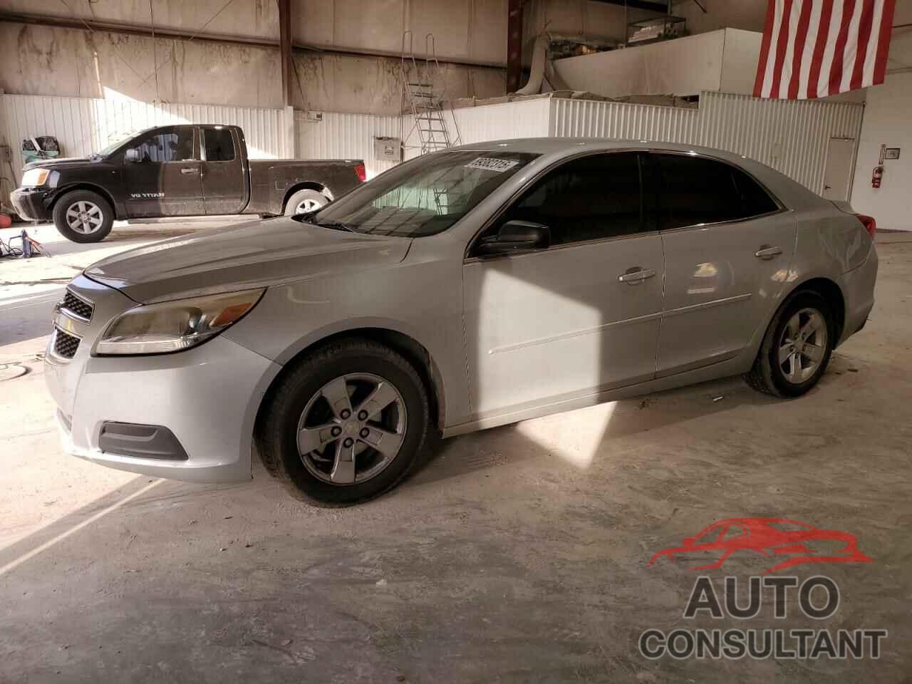 CHEVROLET MALIBU 2013 - 1G11B5SA1DF350766