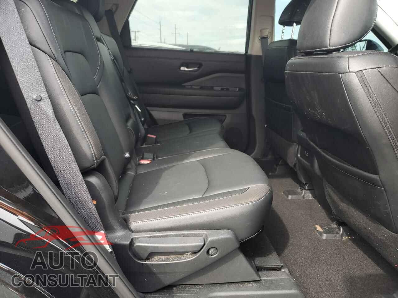 NISSAN PATHFINDER 2023 - 5N1DR3CA6PC249727