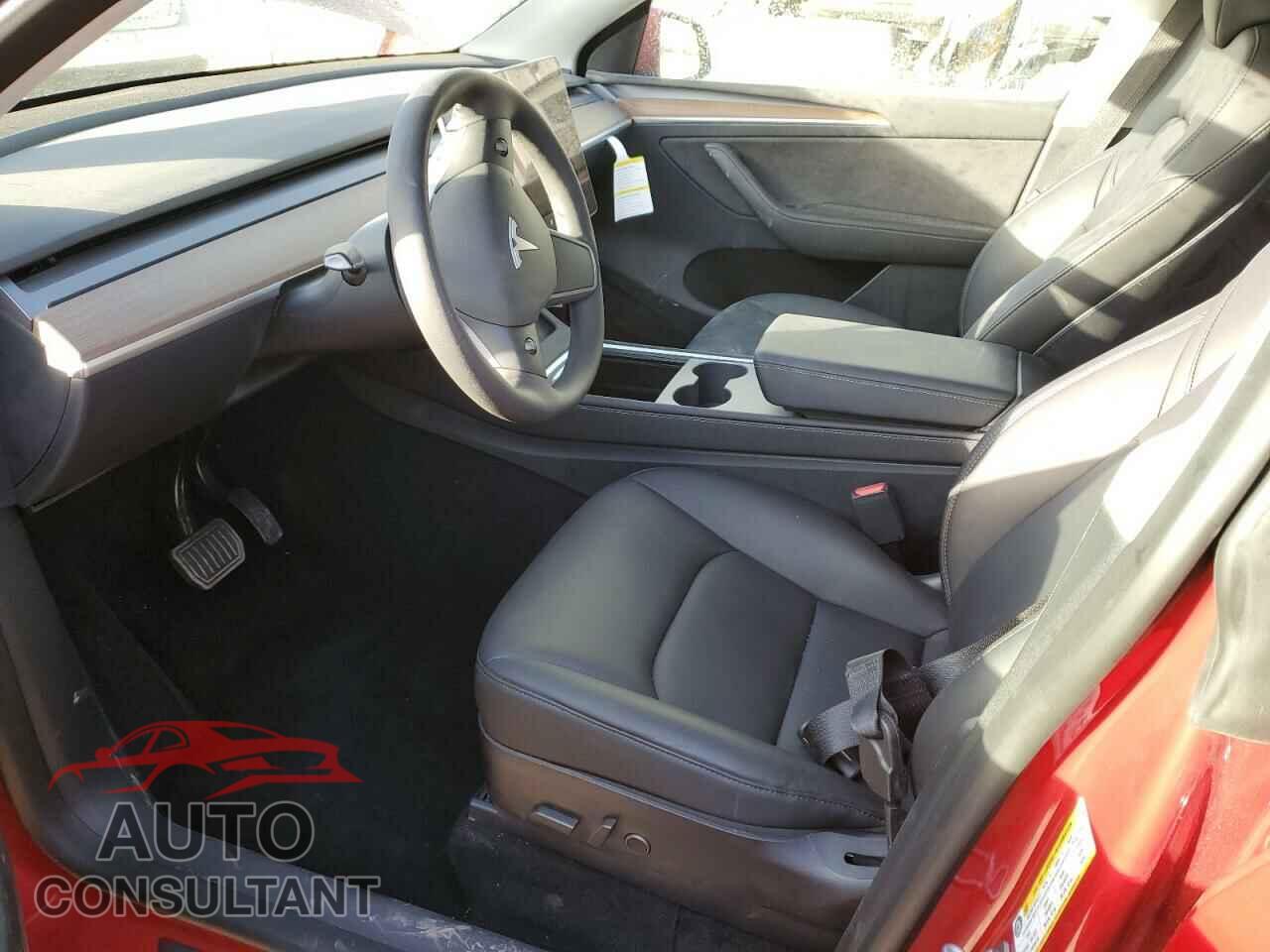 TESLA MODEL Y 2023 - 7SAYGDEE6PF708486