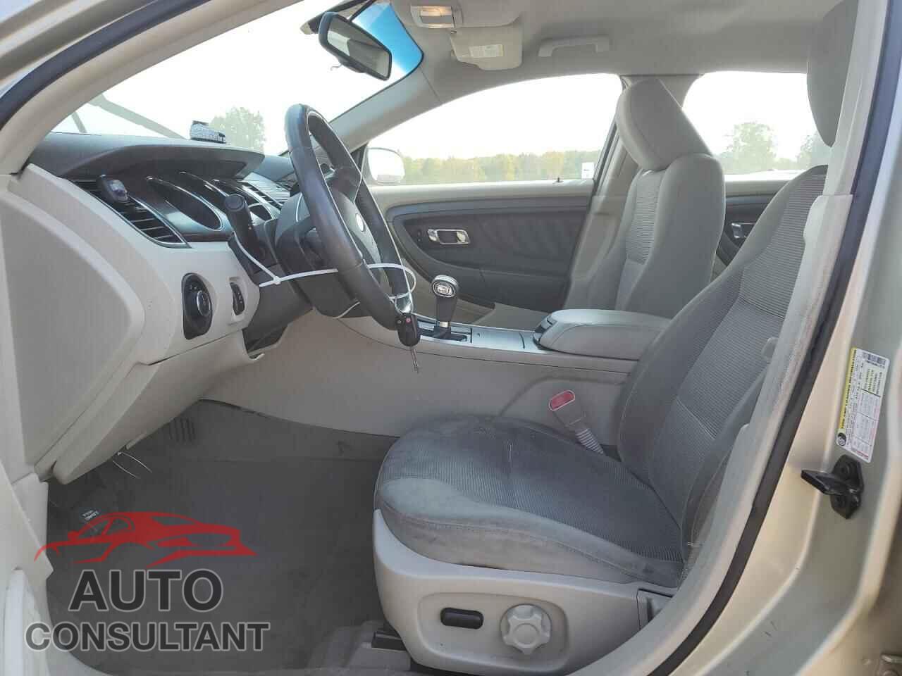 FORD TAURUS 2011 - 1FAHP2EW4BG138745