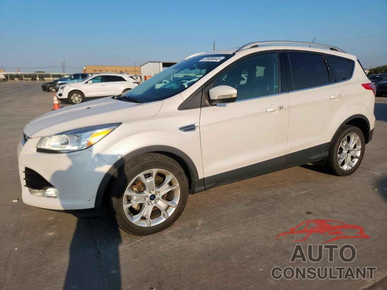 FORD ESCAPE 2016 - 1FMCU0JX1GUB92217