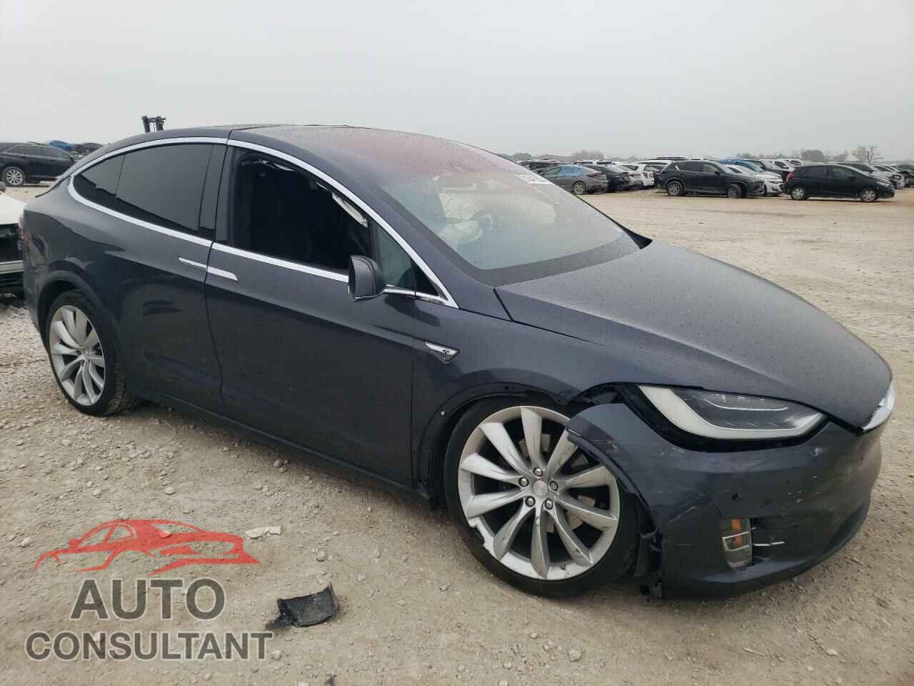 TESLA MODEL X 2016 - 5YJXCBE22GF006874